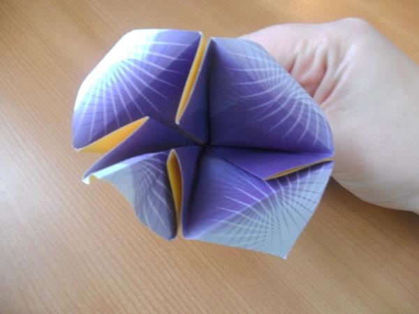origami-easy-flower-a-fun-game-loopele-origami-paper