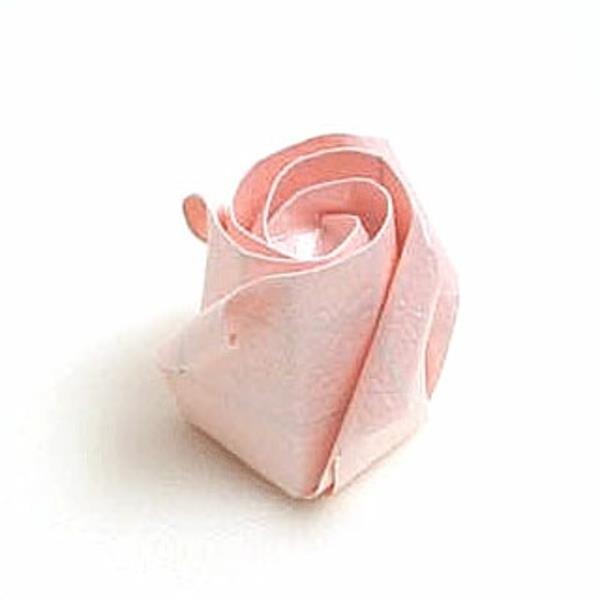 origami-easy-flower-a-fun-game-bledo-roza