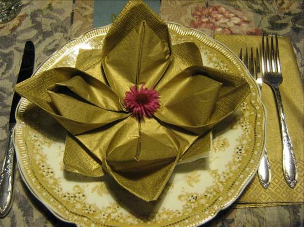 origami-prtiček-v-olivno-zeleni