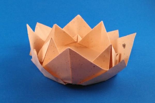 origami-prtiček-lotos