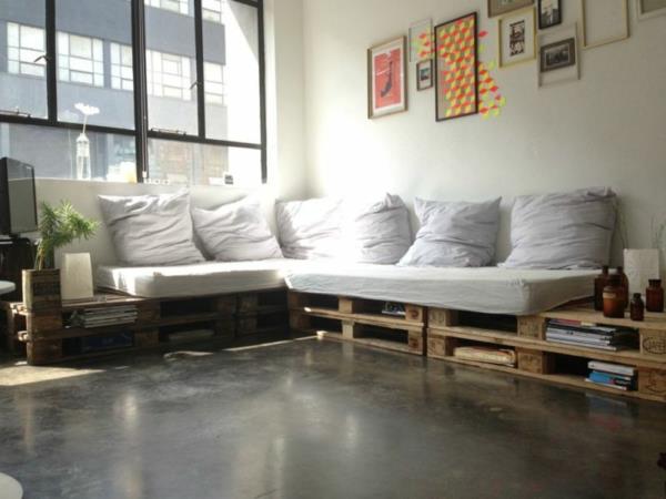 originalus-indoustriale-salonas-sofa-padėkle-