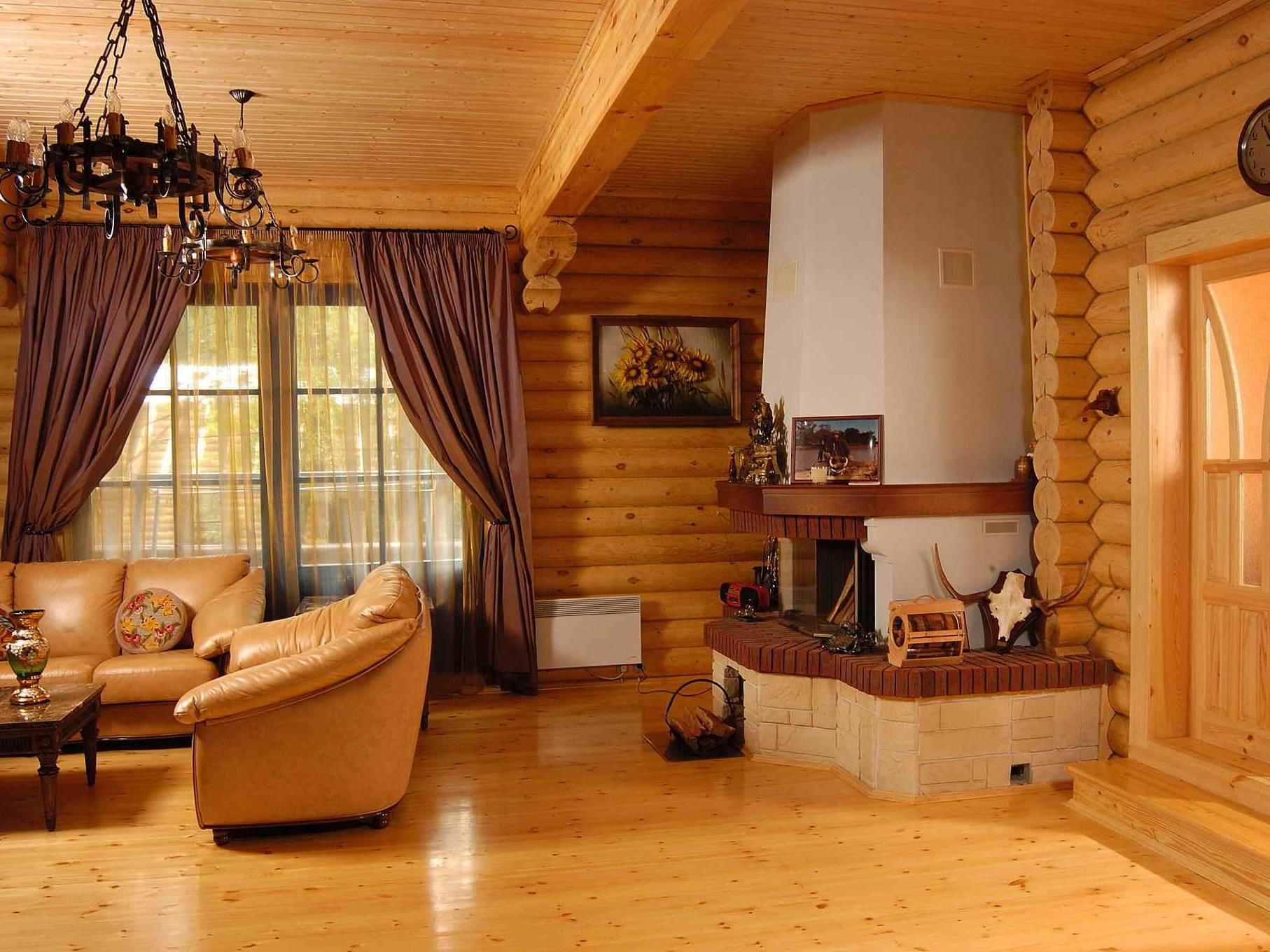 casa con revestimiento interior de madera