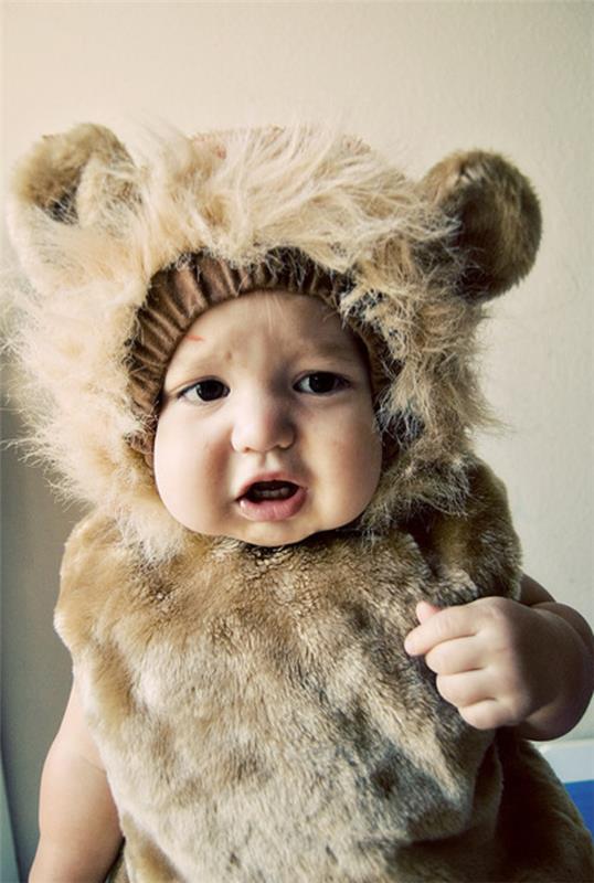 kūdikio-Helovino-meškos kostiumas
