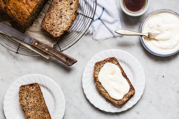 recept za bananin kruh z mascarponejem in javorjevim sirupom, kaj narediti z mascarponejem