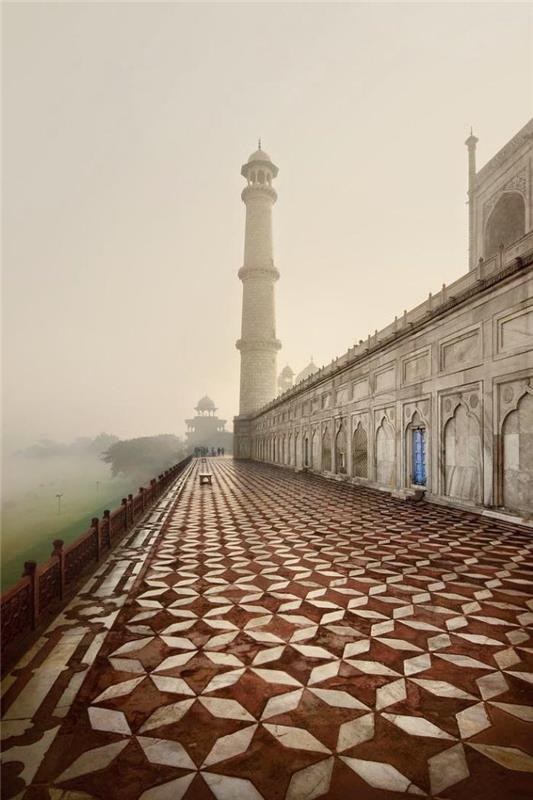 Indijos rūmai-didysis mauzoliejus-Tadž-Mahal-in-Agre