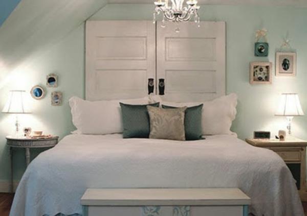 palet-ahşap-beyaz-yatak odası