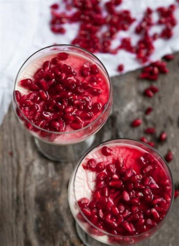 panna-cotta-nar-tatlı-verrines ile kolay