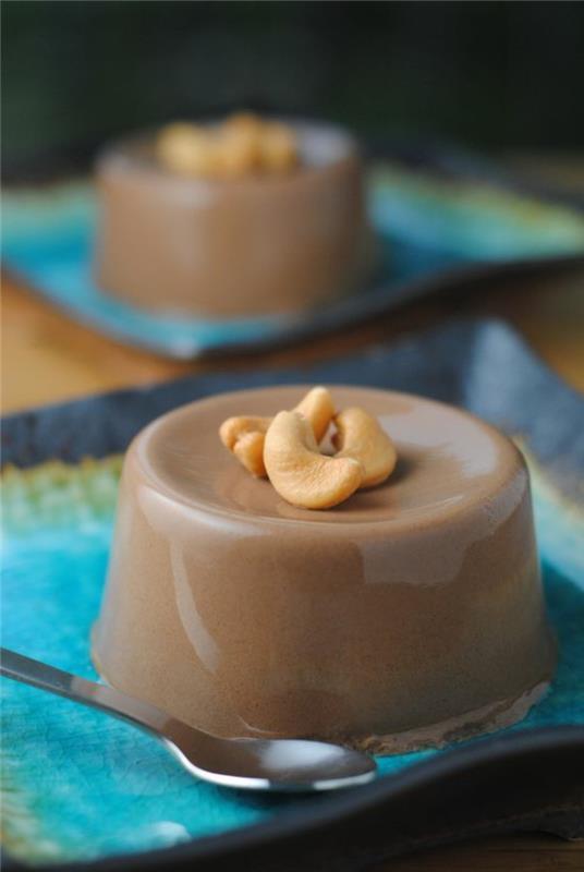 Kolay kakaolu-panna-cotta-vegan-tatlı tarifleri