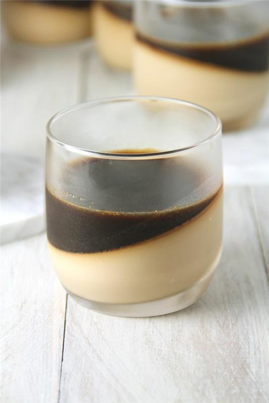panna-cotta-krem-iki-renk-vanilya-ve-çikolatalı-tarifi