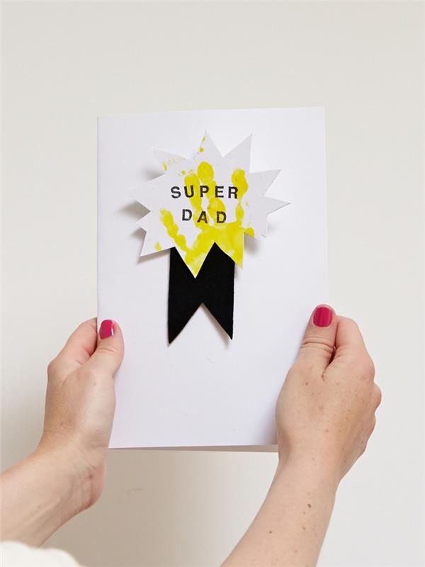 ideja za darilo za očete za izdelavo vrtca, predloga kartice iz belega papirja z značko najboljšega očeta
