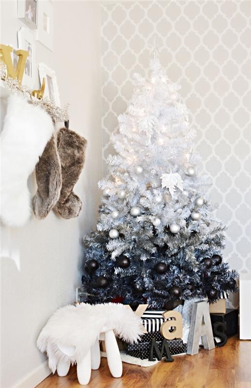 2019 kışında orijinal bir Noel ağacı dekorasyonu için ne tasarım, siyah beyaz gölgeli efektli Noel ağacı dekorasyonu