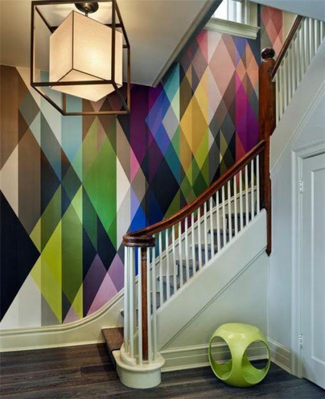 koridor için geometrik-duvar kağıdı-leroy-merlin-duvar kağıdı-renkli-üçgenler