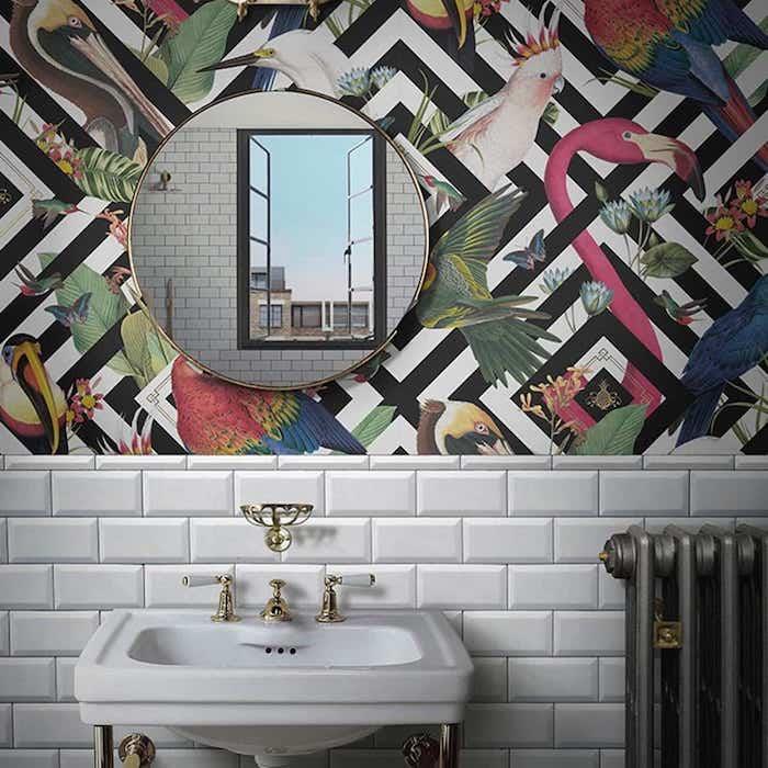 Egzotik hayvanlarla boyanmış kağıtlar, banyo çıkartmaları, en güzel banyo duvar dekorasyonu