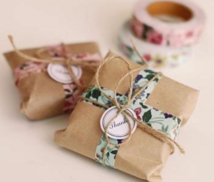 kraft-kağıt-hediye-paketleri-scotch-dekoratif-kendin-yap-fikirler-ile dekore edilmiş