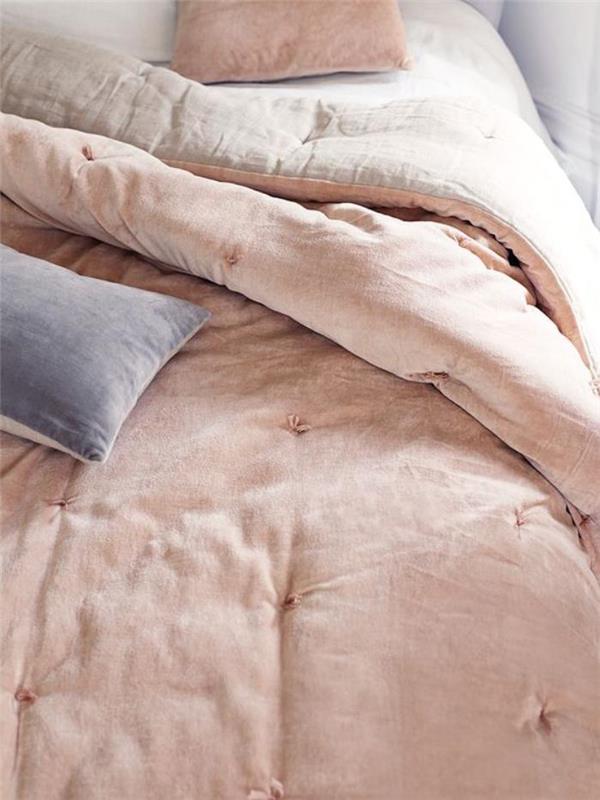mehko-v-roza-posteljni kompleti