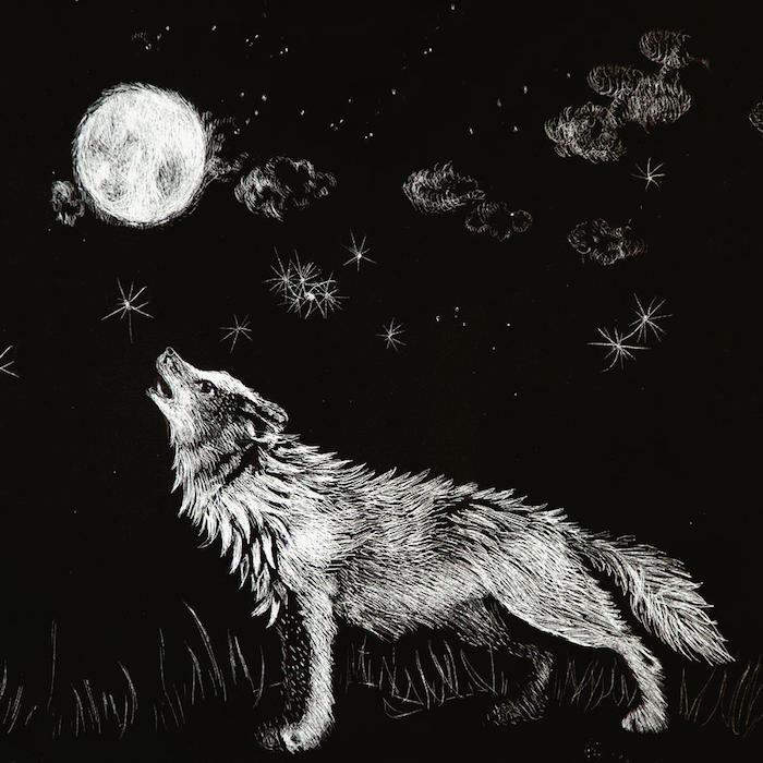 grafična risba oglja, silhueta volka v beli barvi na črnem ozadju, ki joči v mesečini, nočna pokrajina