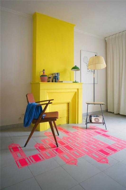 barva-a-soba-v-dveh barvah-dnevna soba-z-notranjostjo-kamin-rumena