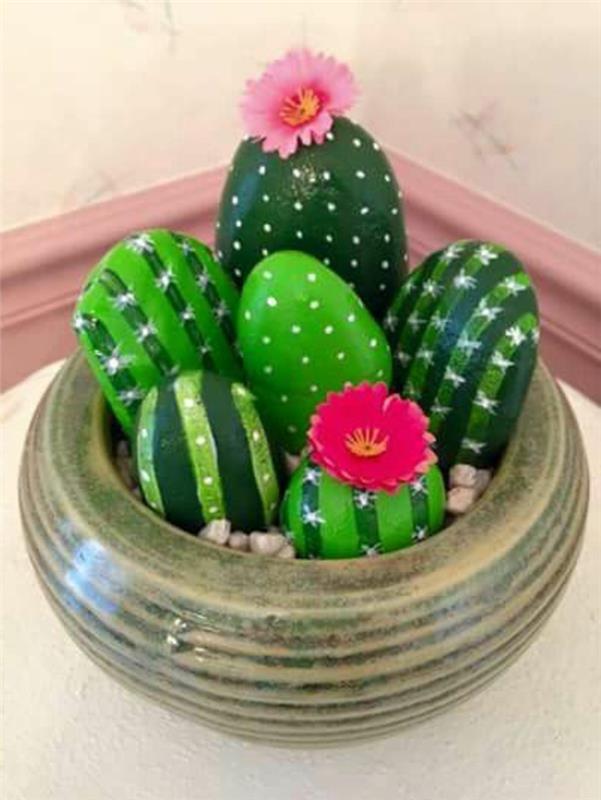 tapyba akmenukais, akmenys su tapyba paversti kaktusais