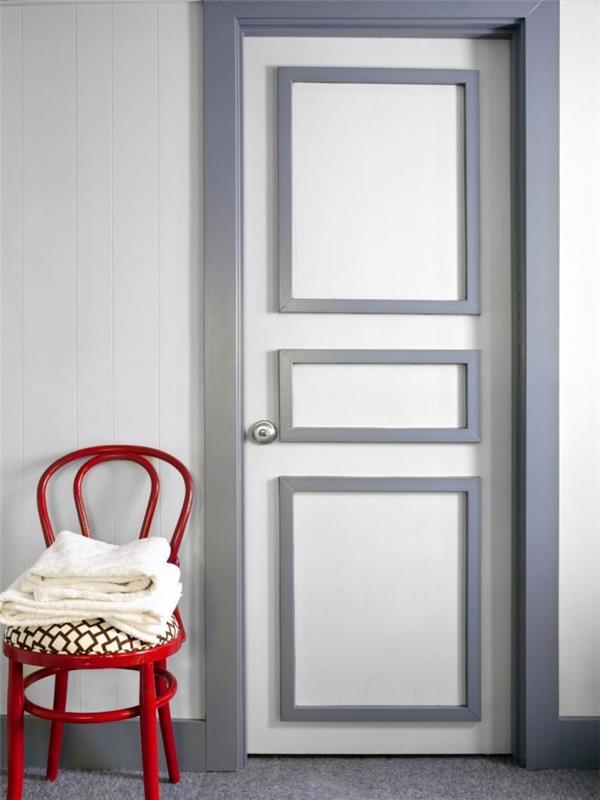 vidinės durys su kontrastingomis liejinėmis ir rėmu, nudažytos pilka spalva, dekoratyvinės durų formos, pakeičiančios izoplano durų išvaizdą