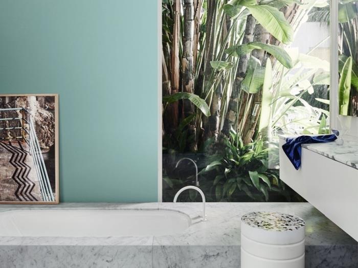 model vodoodpornih ozadij za kopalniško dekoracijo Zen, kad, vgrajena v tla z belim in sivim marmornim dizajnom