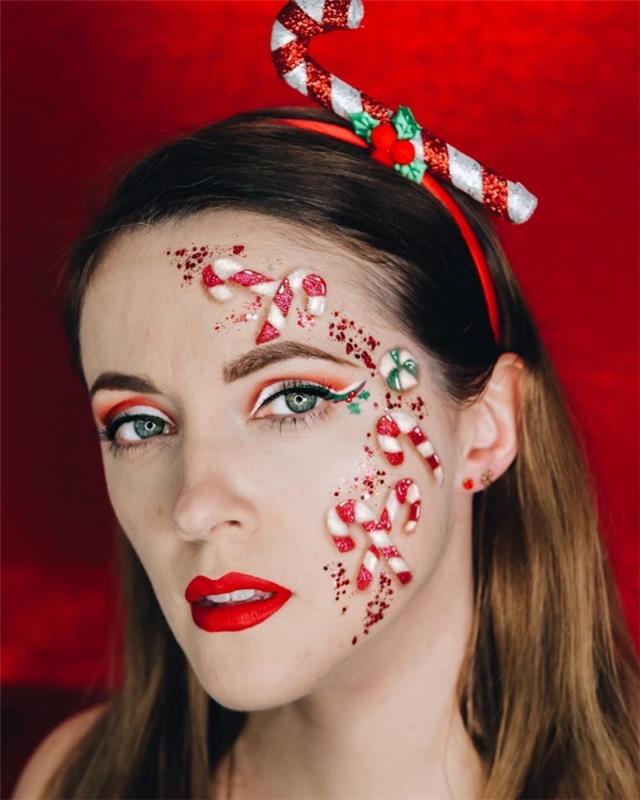 Božični make-up s 3D učinkom z vzorci sladkarij, primer, kako si za božič naličite oči v treh barvah