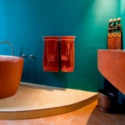 Interior de baño de flor de durazno