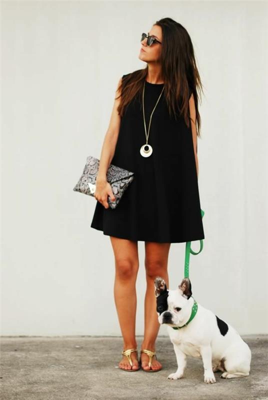 mala-črna-obleka-geometrijske oblike-punca in pes