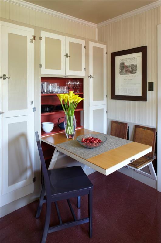 mažas sulankstomas stalas-virtuvė-konforama-valgomasis-kėdės-idėjos-išdėstymas