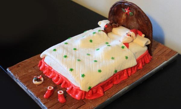 yetişkin-doğum günü-kek-dekor-fikri-fotoğraf-yeniden boyutlandırılmış