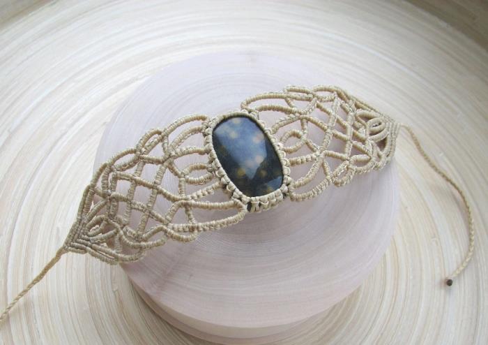 naredi sam nakit, model zapestnice iz makrame žice s kamnom, vozel iz tehnične zapestnice makrame