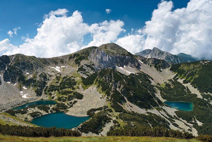 Pirino kalnų peizažai, kaimo kraštovaizdžio idėja tapetų ežerui 2000 metrų aukštyje