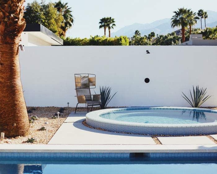 Namas Los Andžele su baseinu ir sūkurine vonia, pasirinkite lauko SPA, kuris geriausiai tinka jūsų namams