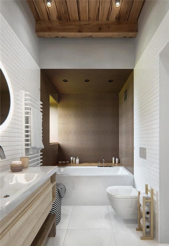ahşap kirişli tavan ayna yuvarlak led havlu kurutucu modern banyo küçük beyaz ve ahşap alan