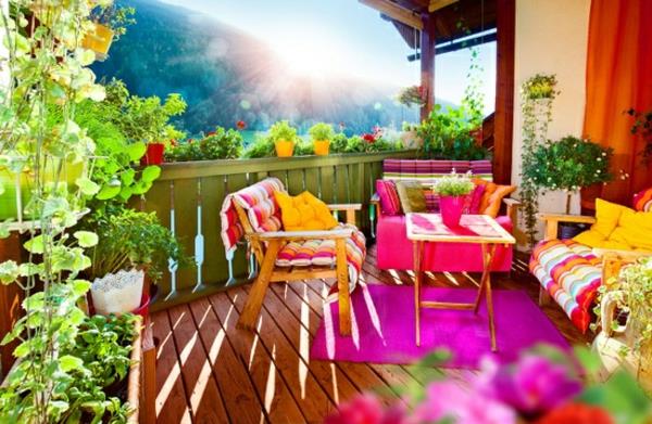 balkon plezalnih rastlin v vili barv