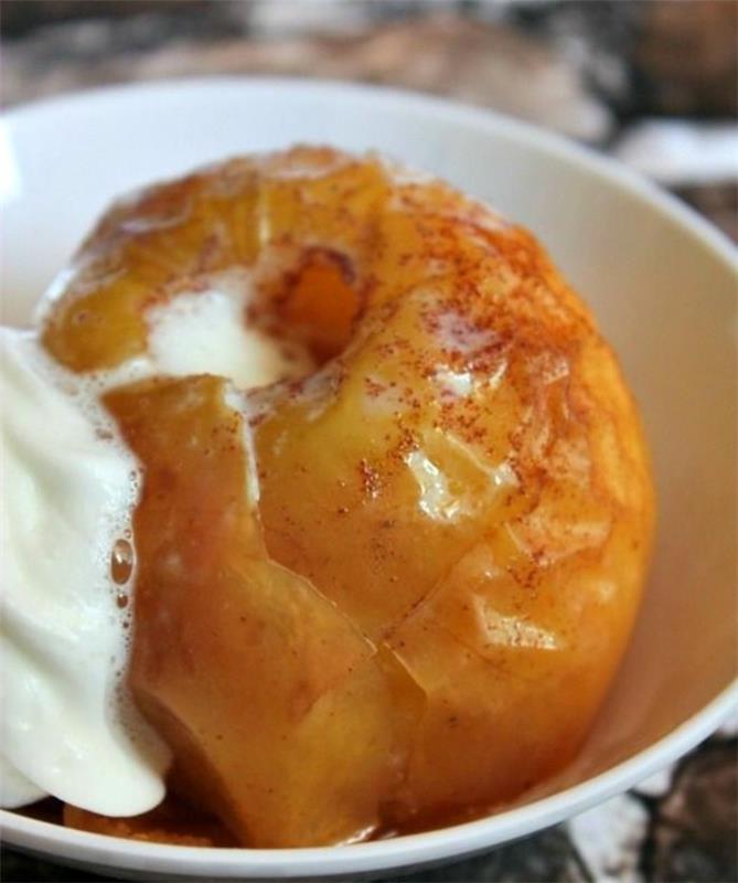 kepti obuoliai-obuoliai-kepti-kreme