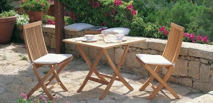 pompastiškas-valgomasis stalas-ikea-sulankstoma kėdė-lauko-veranda