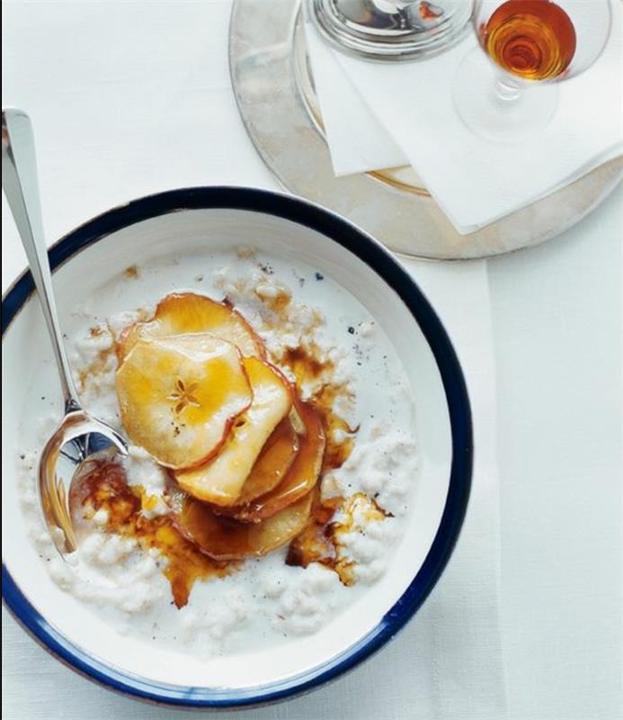 recept iz vanilijeve kaše, karamelizirane jabolčne rezine z medom, shujševalni zajtrk, da ohranijo postavo