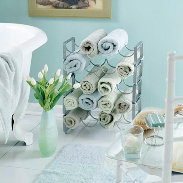 vonios kambario rankšluosčių laikiklis-puikus dekoras