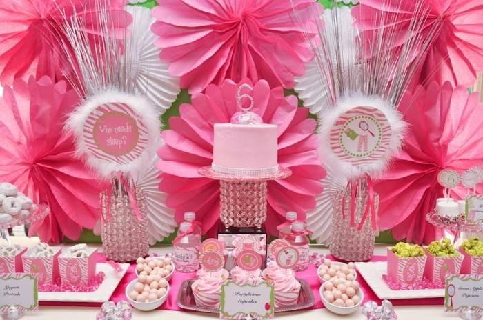 küçük prensesiniz için-en iyi-doğum günü-dekorasyonu-gül-Aurora-la-belle-au-bois-en-rose