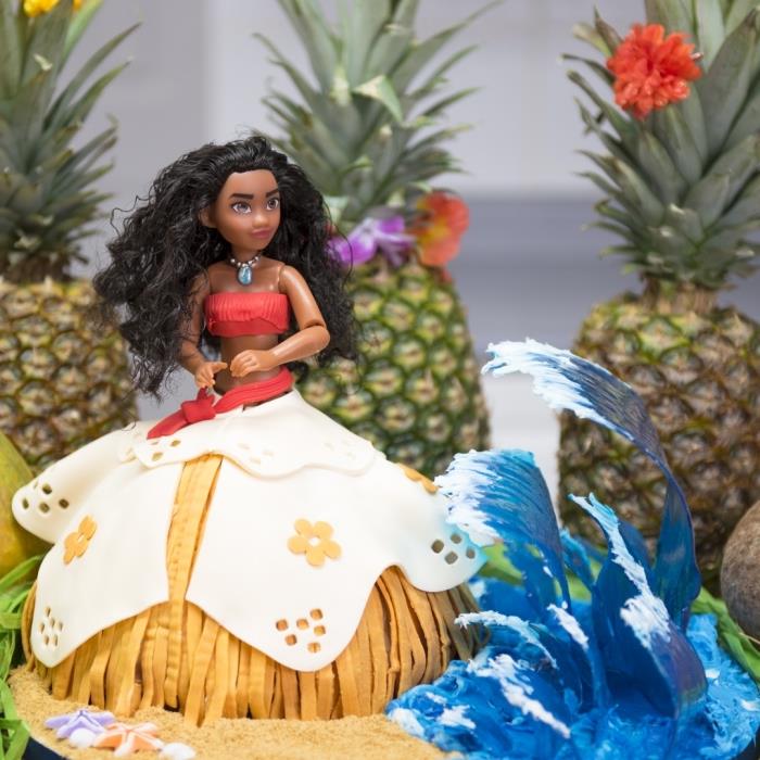 3D dizaino vaianos pyrago modelis su fondant vaiana suknelės puošmena ir vaianos lėlės kūnu, „Disney“ gimtadienio dekoracija mergaitei