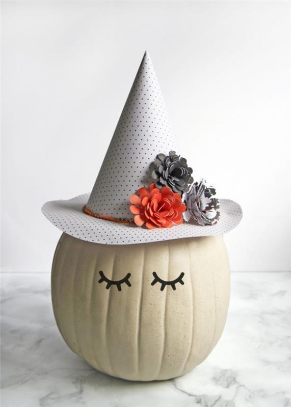lengvas moliūgų dekoravimas su popierine raganos kepure, vaikų darželio rankinė veikla Helovino vakarėliui