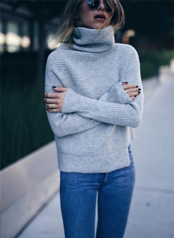 su kuo derinti pilką spalvą prie atsitiktinio prašmatnaus žiemos drabužio, idėjos apie moterišką megztinį su megztiniu ir tinkamus džinsus