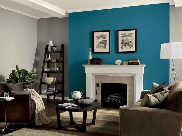 kateri del stene pobarvati za povečanje dekoracije prostora dnevna soba stenski kamin modra barva stena črni okvirji