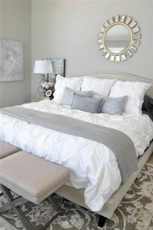 gri tonları ve güneş aynası ile beyaz ve gri panelde inci gri yatak odası yatak