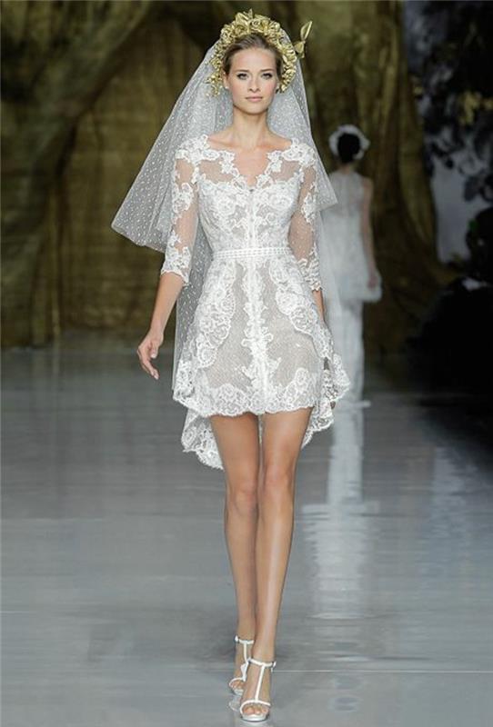 kurią-trumpą-baltą-vestuvinę suknelę-pasirinkti-gražią-idėją