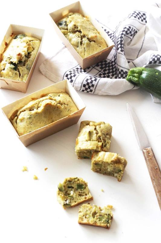 keçi peyniri, kabaklı sağlıklı mini kekler, pesto sos ve peynirden yapılan hızlı ve özgün bir aperatif fikri