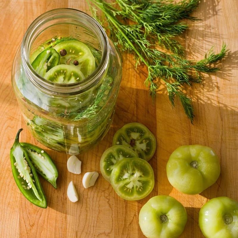 recept chutney ali marmelada zeleni paradižnik strok česna paradižnik narezan na koščke