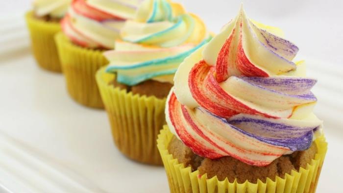 cupcake-icing-recept-original-idea-decoration-cupcake-barve