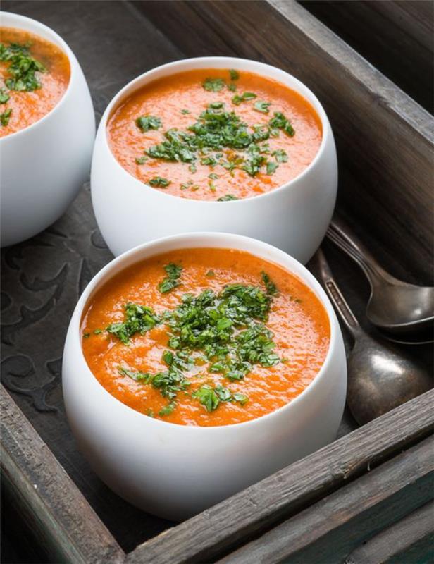 okusna korenčkova juha, maroški recept za gazpacho