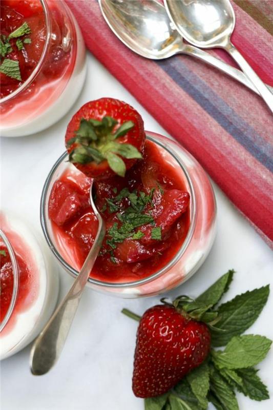 ferahlatıcı-tatlı-panna-cotta-tarifi